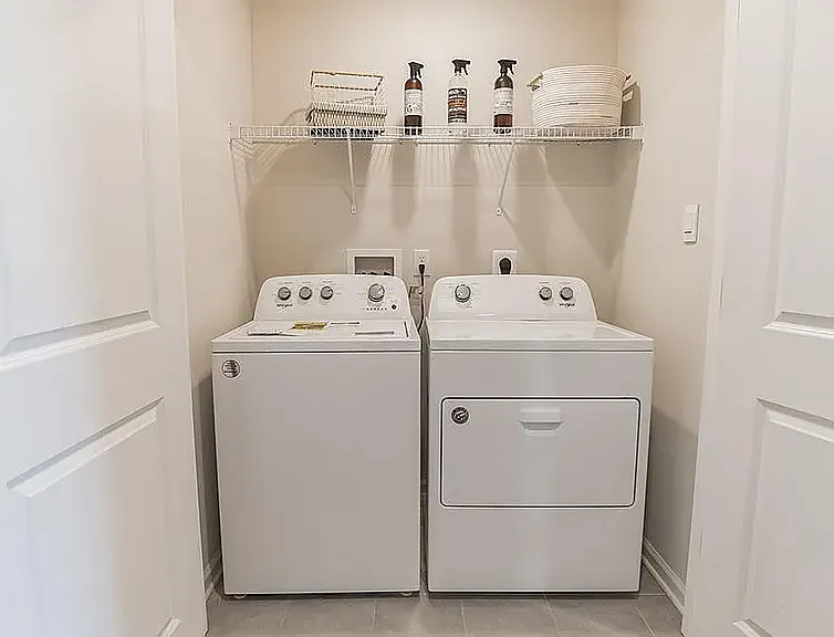 1105 Foster Dr — Photo 18
