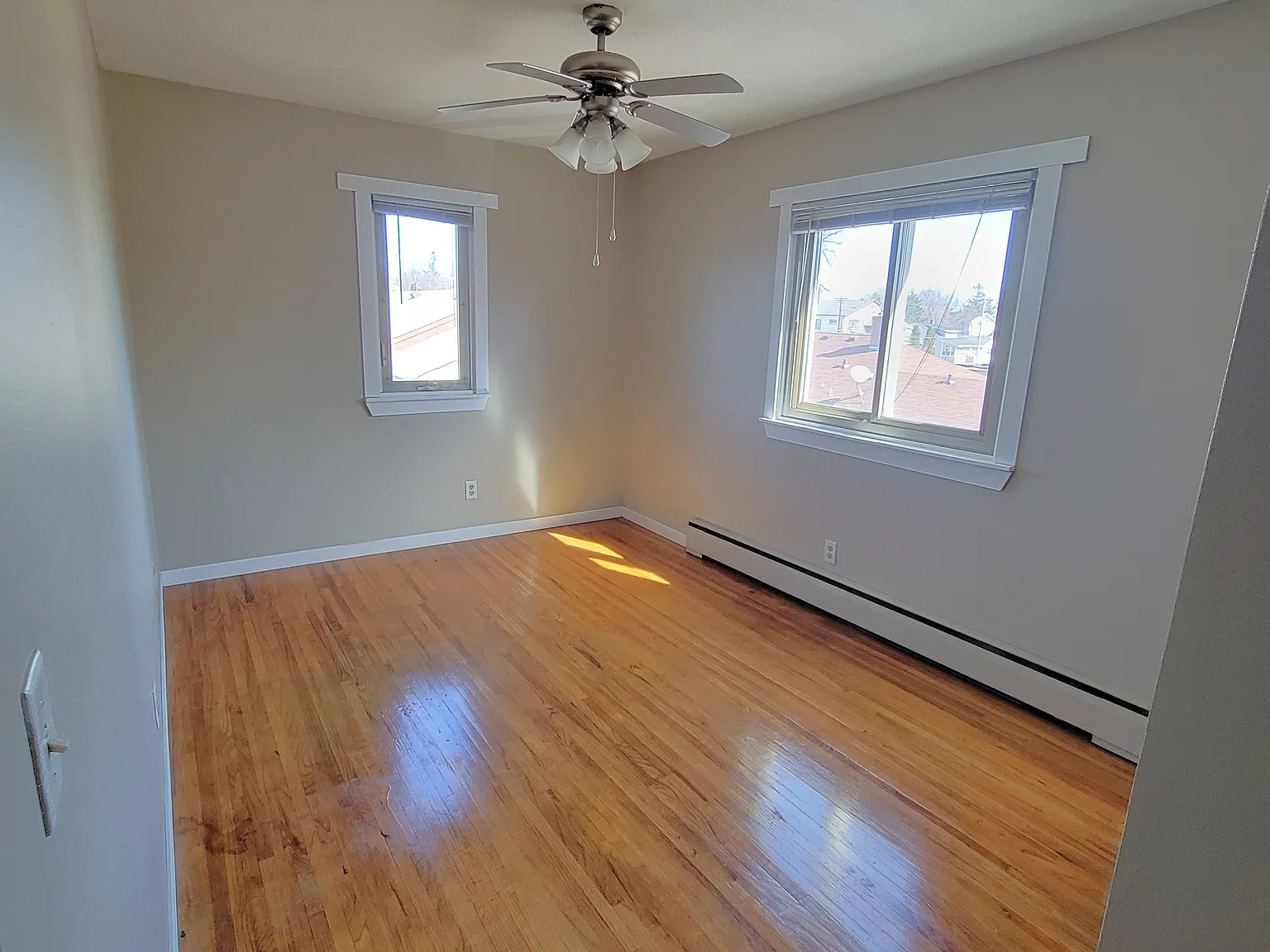 2 bed, $1,450 — Photo 4