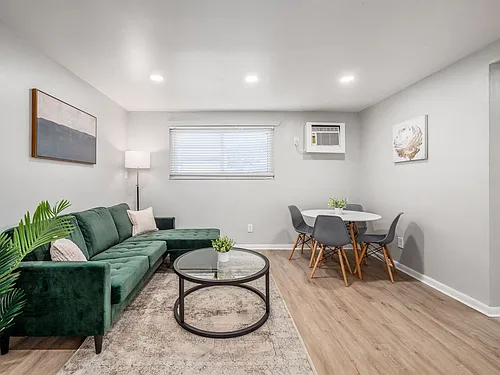 Floor plan 1 Bedroom 1 Bath