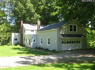 2315 River Rd, Willoughby Hills, OH 44094