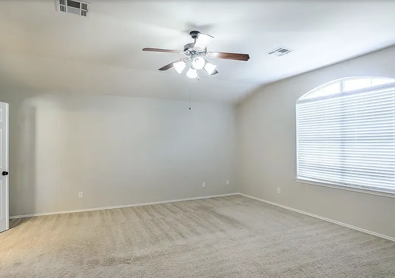 6201 Charlotte Ln — Photo 7
