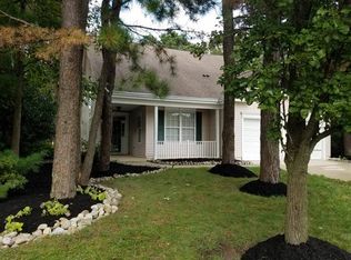 603 Country Club Dr, Egg Harbor, NJ 08215