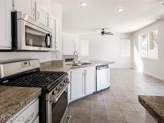 5th image of 8000 Shady Glen Ave