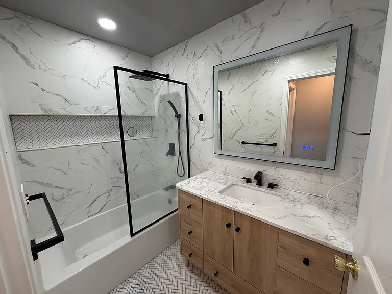 4636 Berkshire Dr — Photo 15