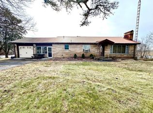 6111 Nashville Hwy, Deer Lodge, TN 37726