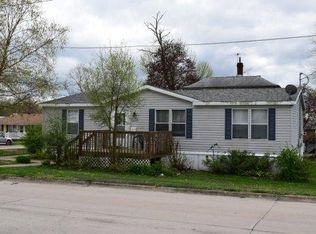 222 E Jackson St, Corydon, IA 50060
