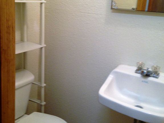 2nd image of 810 Blackjack St APT 2