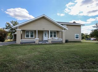 129 W Tahlequah Ave, Sulphur, OK 73086