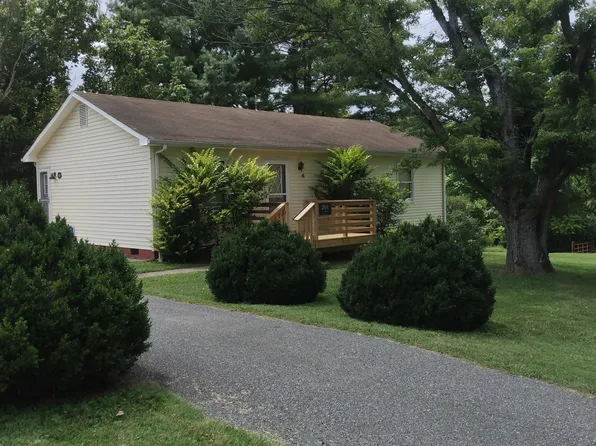 201 Alum Springs Rd, Lexington, VA 24450