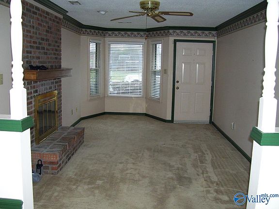 3rd image of 425 Autumnwood Dr SW