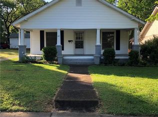 207 Park St, Lexington, NC 27292