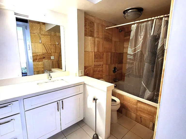 411 Hobron Ln #3404 — Photo 8