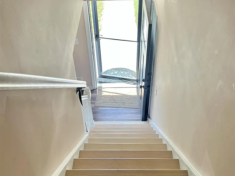 7 Mindy Ln — Photo 13