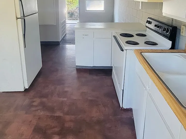 441 S Seale Rd #4 — Photo 7