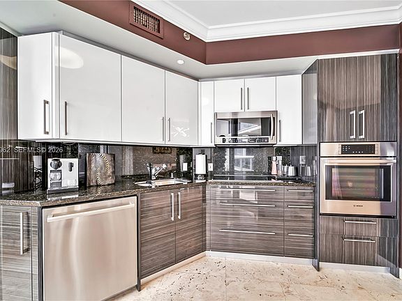 2nd image of 19333 Collins Ave APT 1903