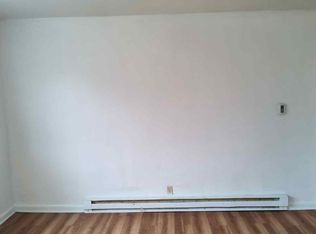 1817 Douglas Ave #11254632, Racine, WI 53402