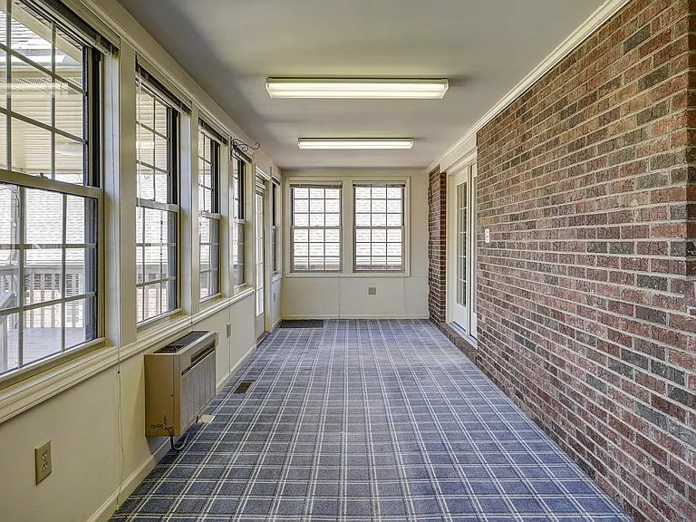 46 Platinum Ct — Photo 18