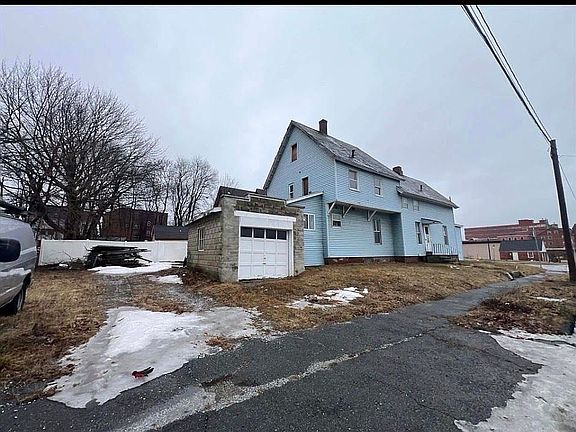 5th image of 71 Center St
