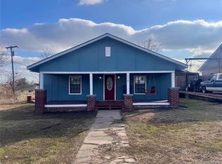 219 W Seminole Ave, Seminole, OK 74868