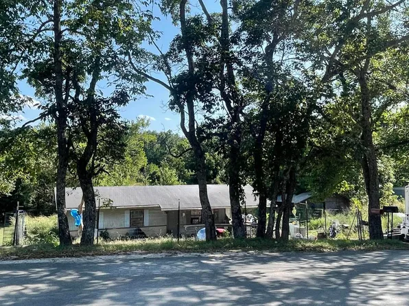 2360 Bear Hollow Road, Pineville, MO 64856