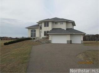 22370 University Avenue Ext NW, Oak Grove, MN 55011