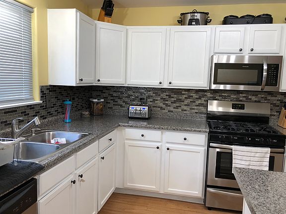 2nd image of 2508 Silver Rock Dr