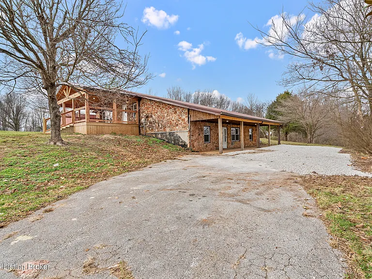 58 Riverside Ln — Photo 37