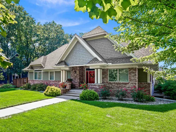 701 Broadway, Normal, IL 61761