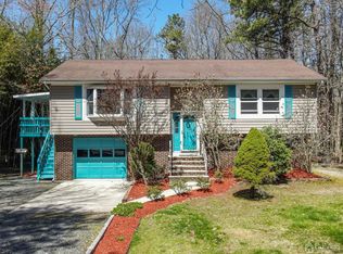 86 Maple St, Old Bridge, NJ 08857