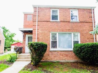 2336 S 18th Ave, Brookfield, IL 60155