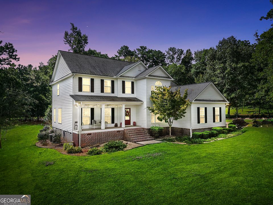 1st image of 153 Highland Cir