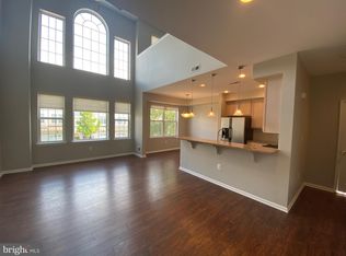 2118 Verona Dr, Philadelphia, PA 19145