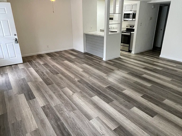 1217 El Kay Ct #20 — Photo 2