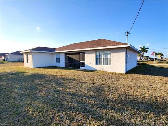 2nd image of 1600 NW 18th St