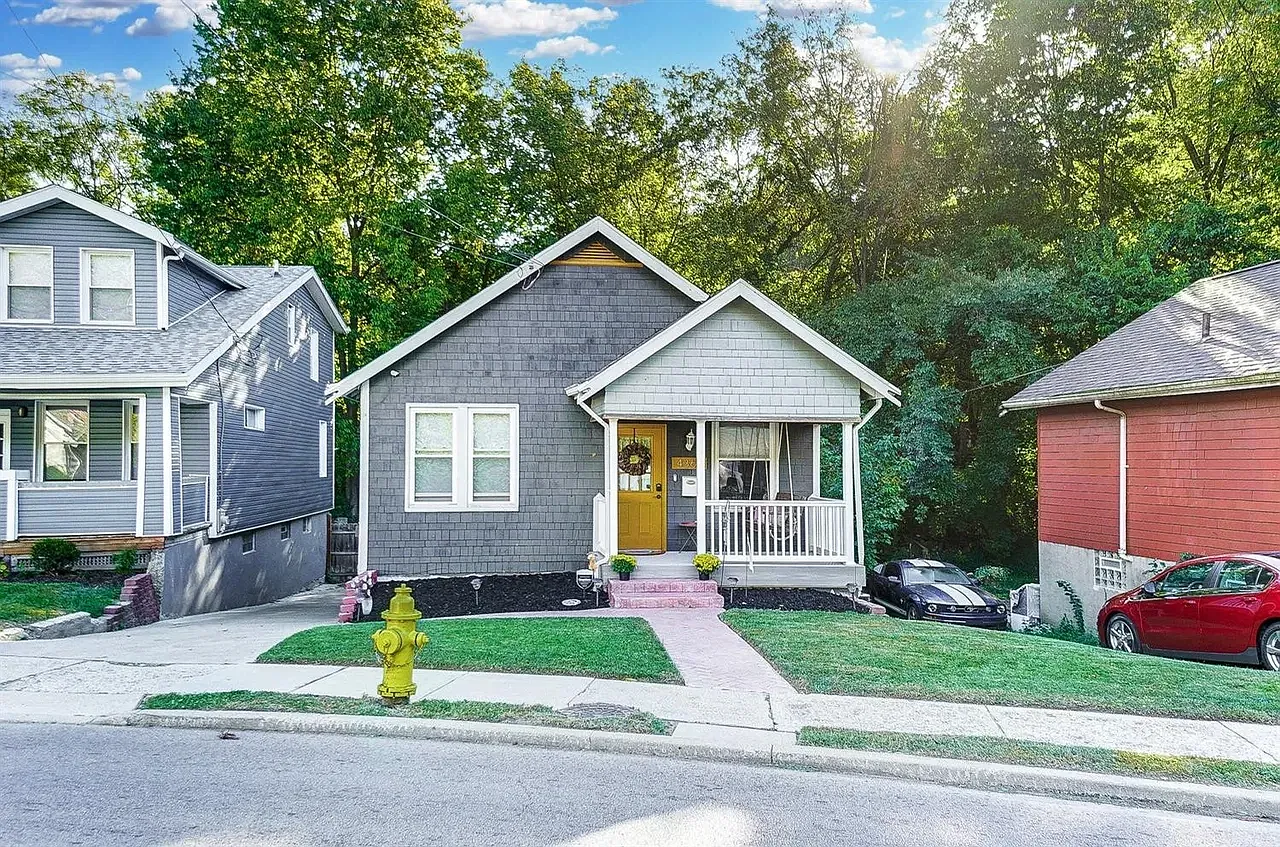 3 bed, 960 sqft, $2,150 — Photo 4