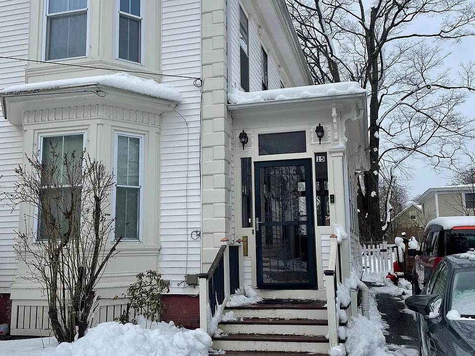 15 Elm St #15