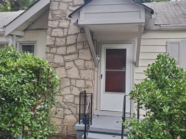 475 Hemlock Dr