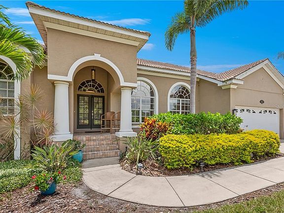 4th image of 6052 Pasadena Point Blvd