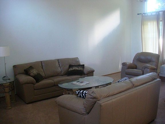 5th image of 13103 NE 108th St