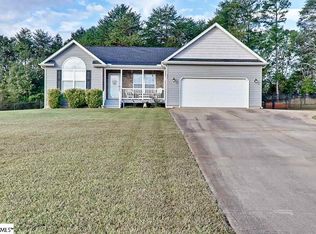 242 Heatherbrook Dr, Lyman, SC 29365