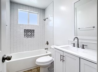 450 S Manhattan Pl APT 7, Los Angeles, CA 90020