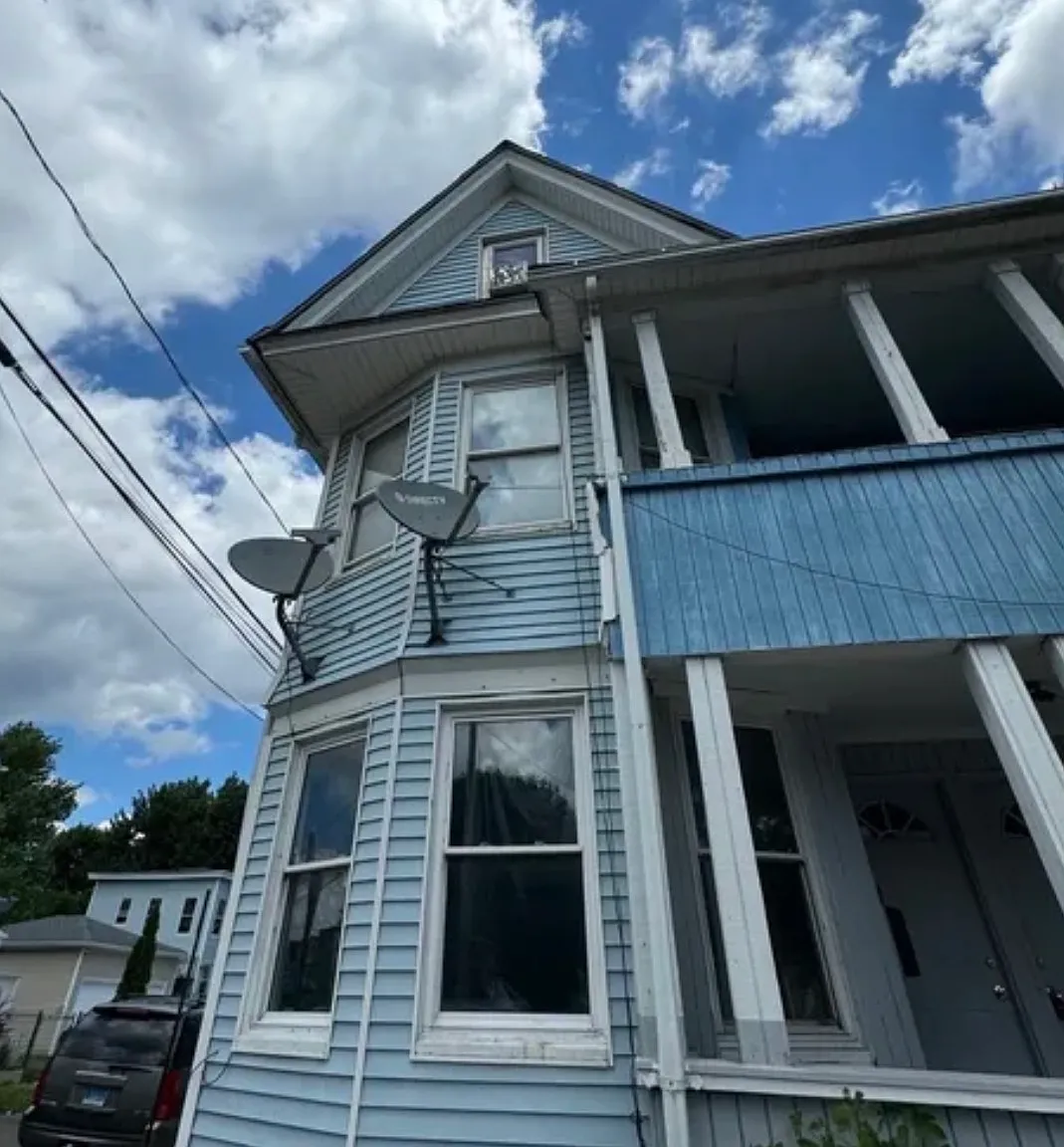 1 bed, $750 — Photo 1