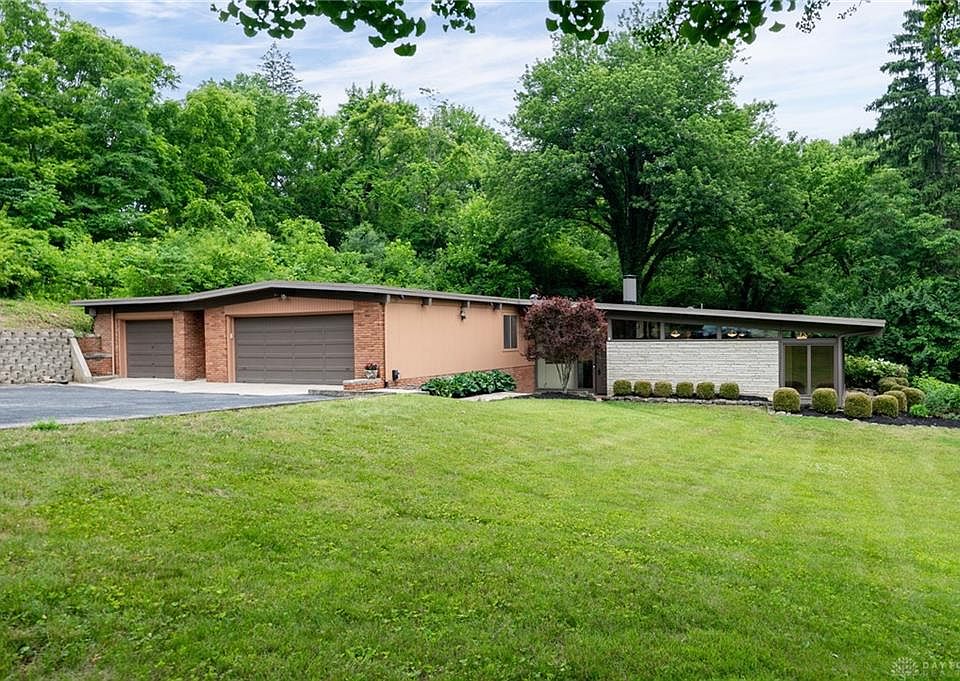 1st image of 6633 McEwen Rd