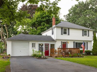 387 Brandon Rd, Rochester, NY, 14622