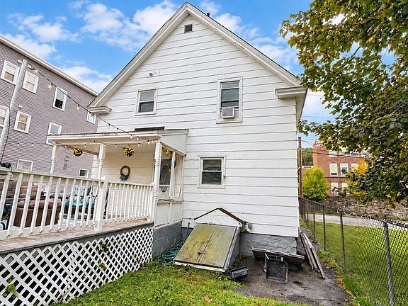 4th image of 273 Coos Street