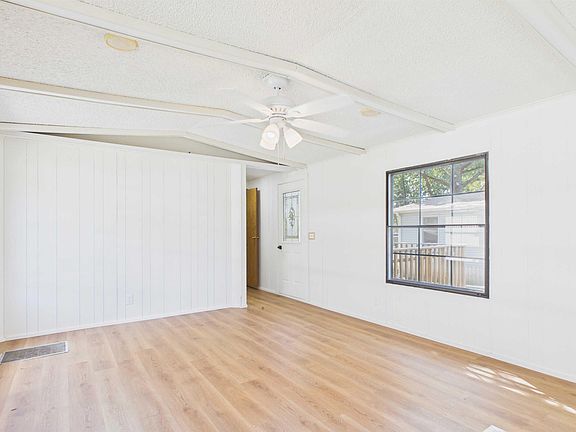 5th image of 661-68 Nubbin Ridge Rd