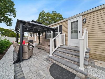 40 Periwinkle Drive, Bohemia, NY, 11716