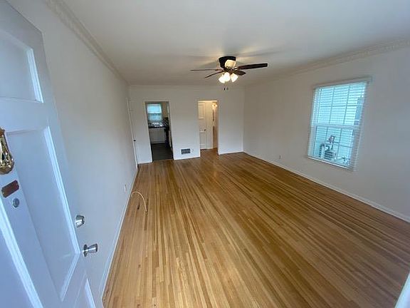 4th image of 1078 S Cloverdale Ave #1078