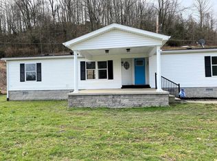 7210 Country Brooke Dr, Ashland, KY 41102