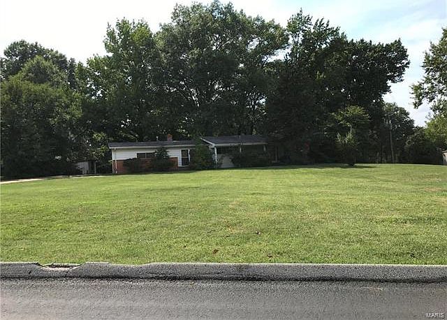 1st image of 1235 Forest Ave